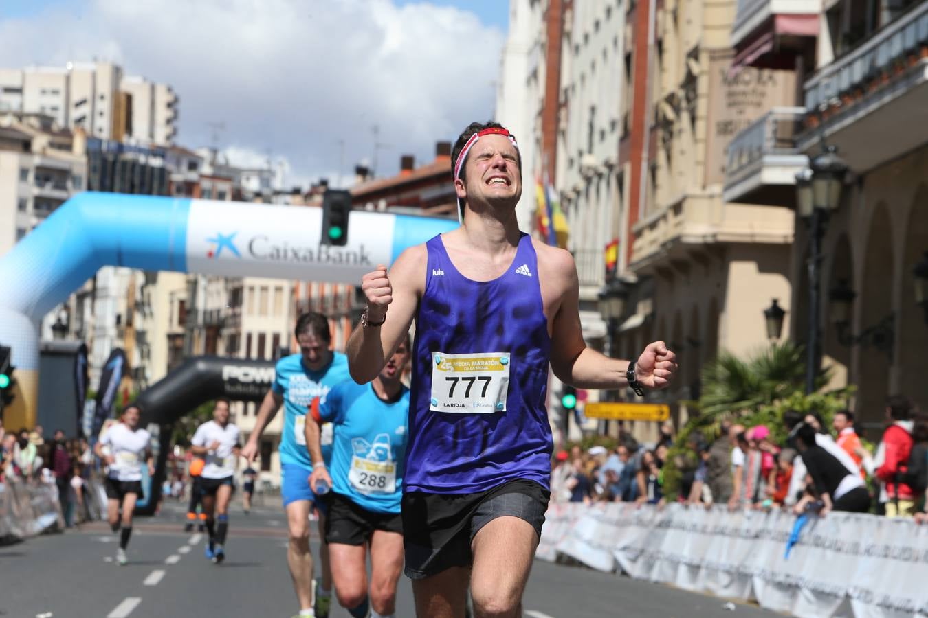 El gran momento de la llegada (IV)