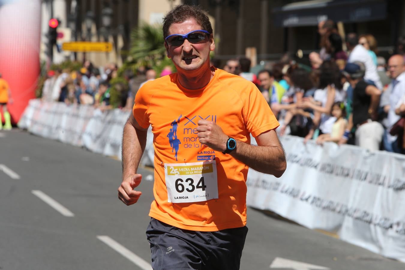 El gran momento de la llegada (IV)