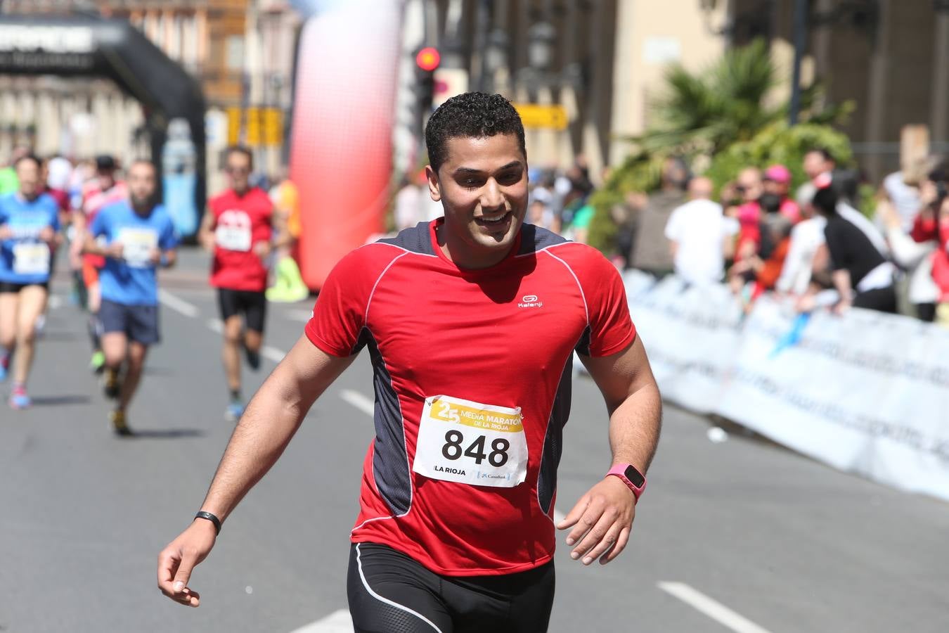 El gran momento de la llegada (v)