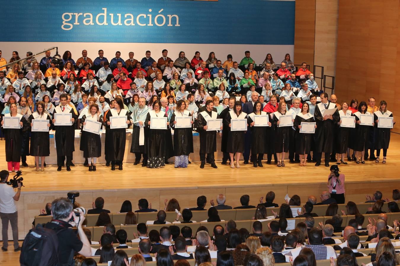 Graduación de la UNIR en Logroño (2)