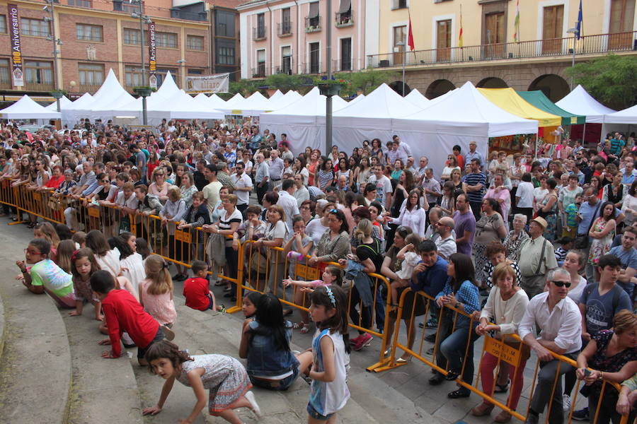 Alfaro celebra su feria del comercio