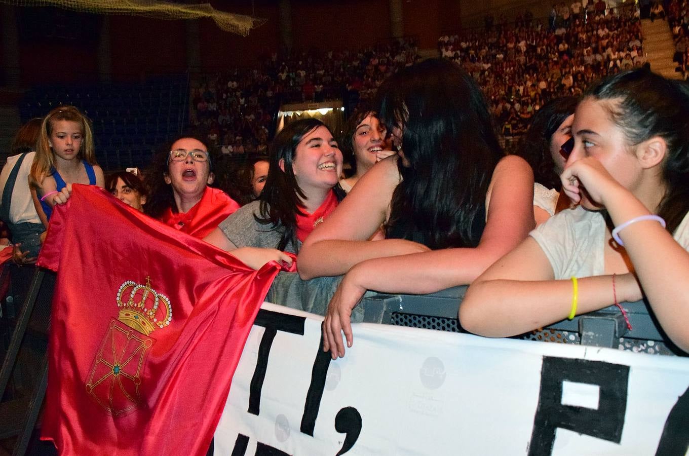 Malú reina en el Palacio de los Deportes