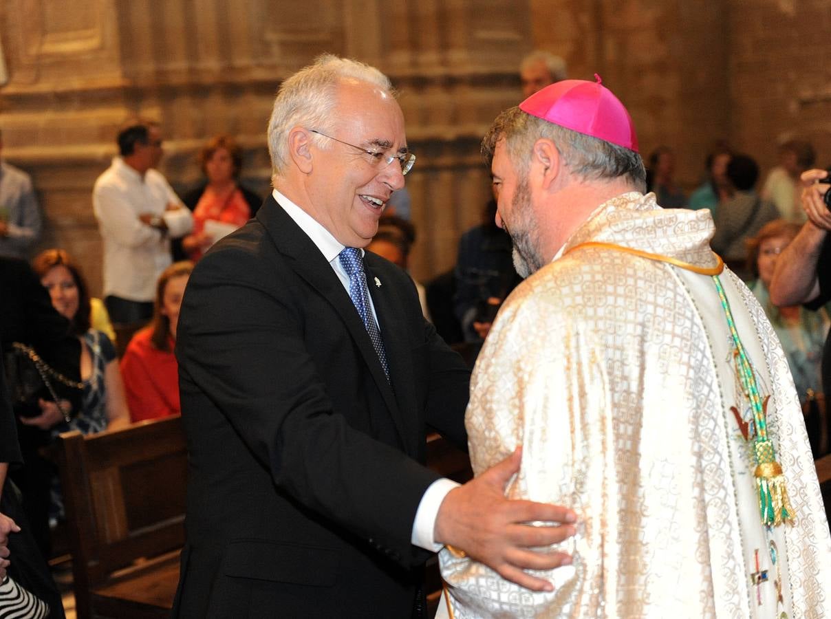 Ceremonia de nombramiento de Carlos Escribano como nuevo obispo de La Rioja