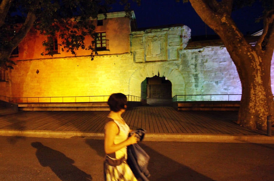 El Día del Orgullo Gay tiñe de color Logroño