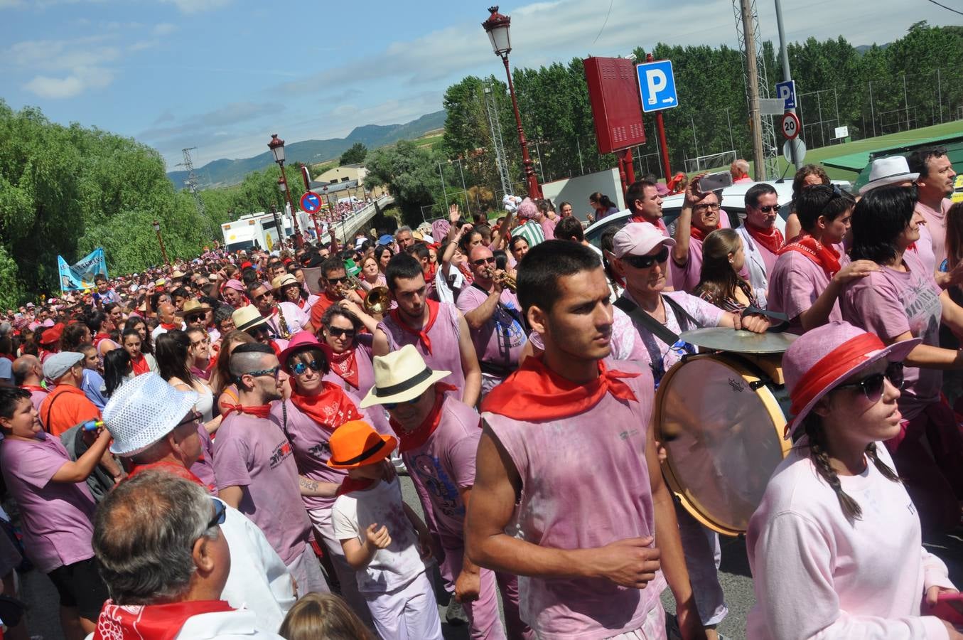 Las Vueltas en Haro y el almuerzo tras la Batalla del Vino