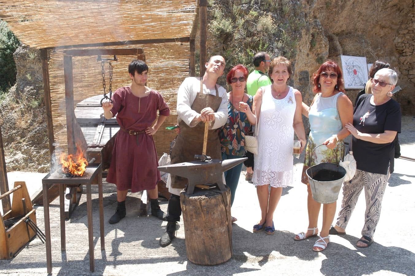 Primera jornada de la VI feria de las Tres Culturas en Cervera
