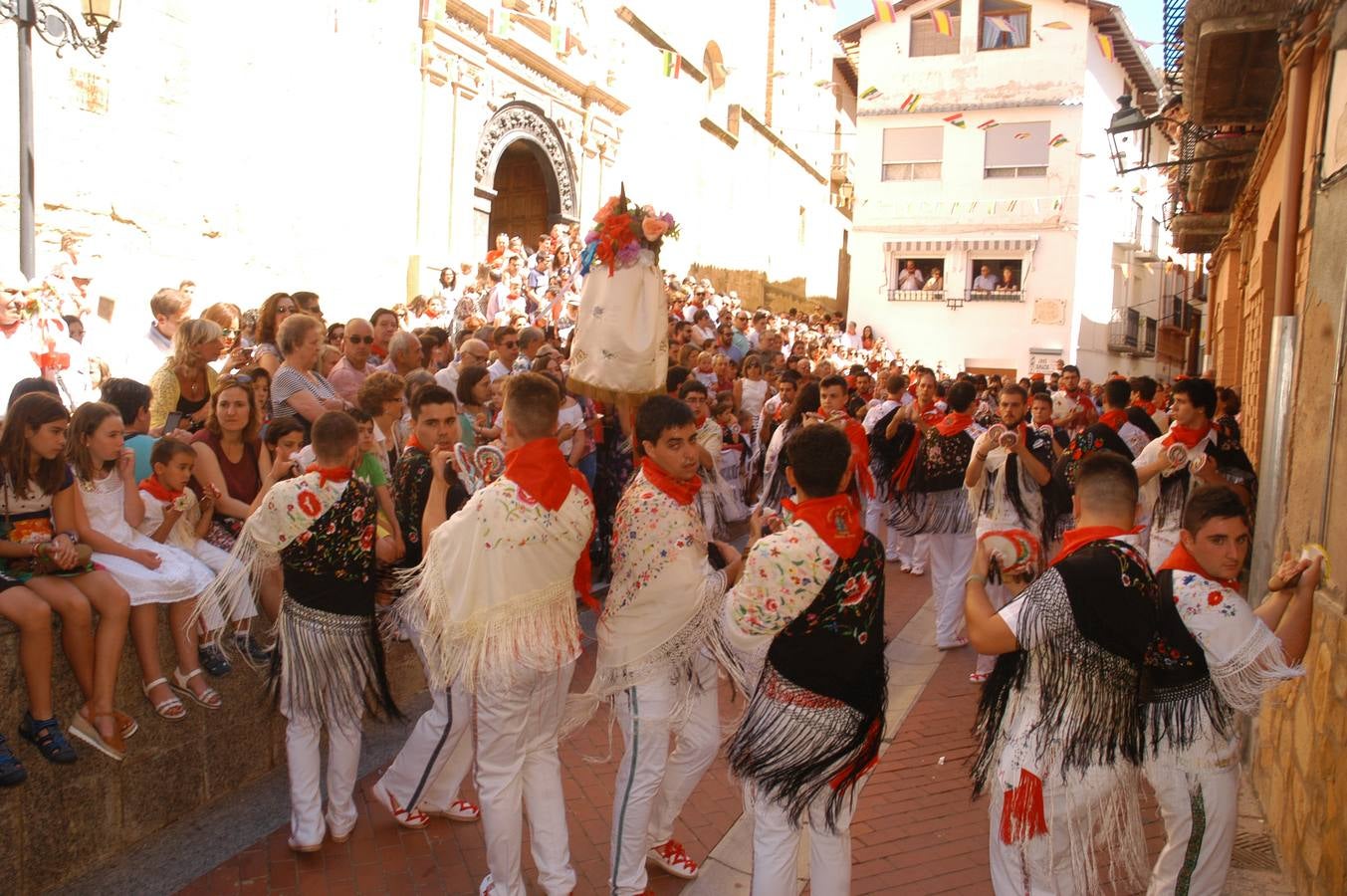 Cervera celebra la bajada de Santa Ana