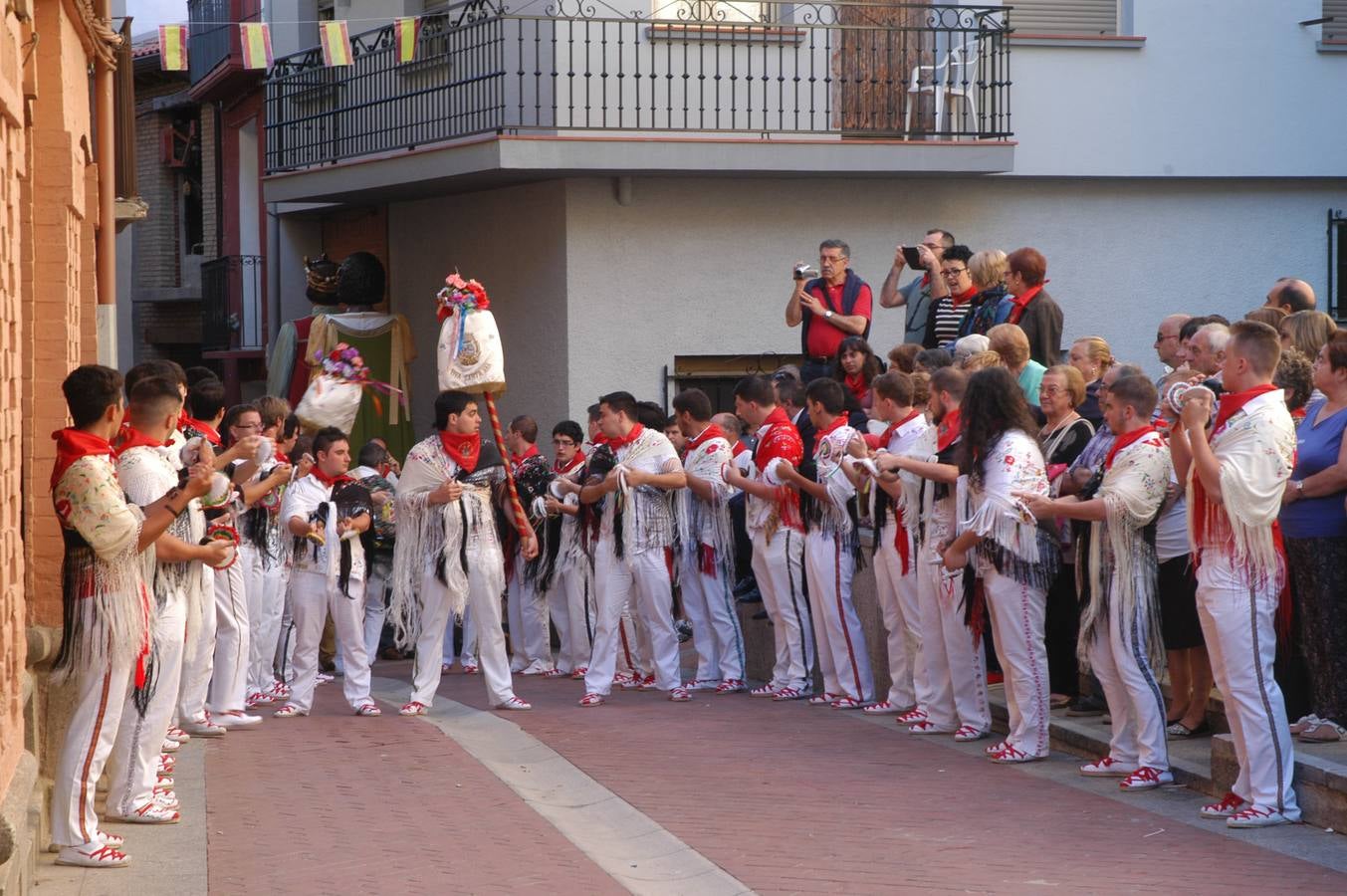 Cervera honra a Santa Ana