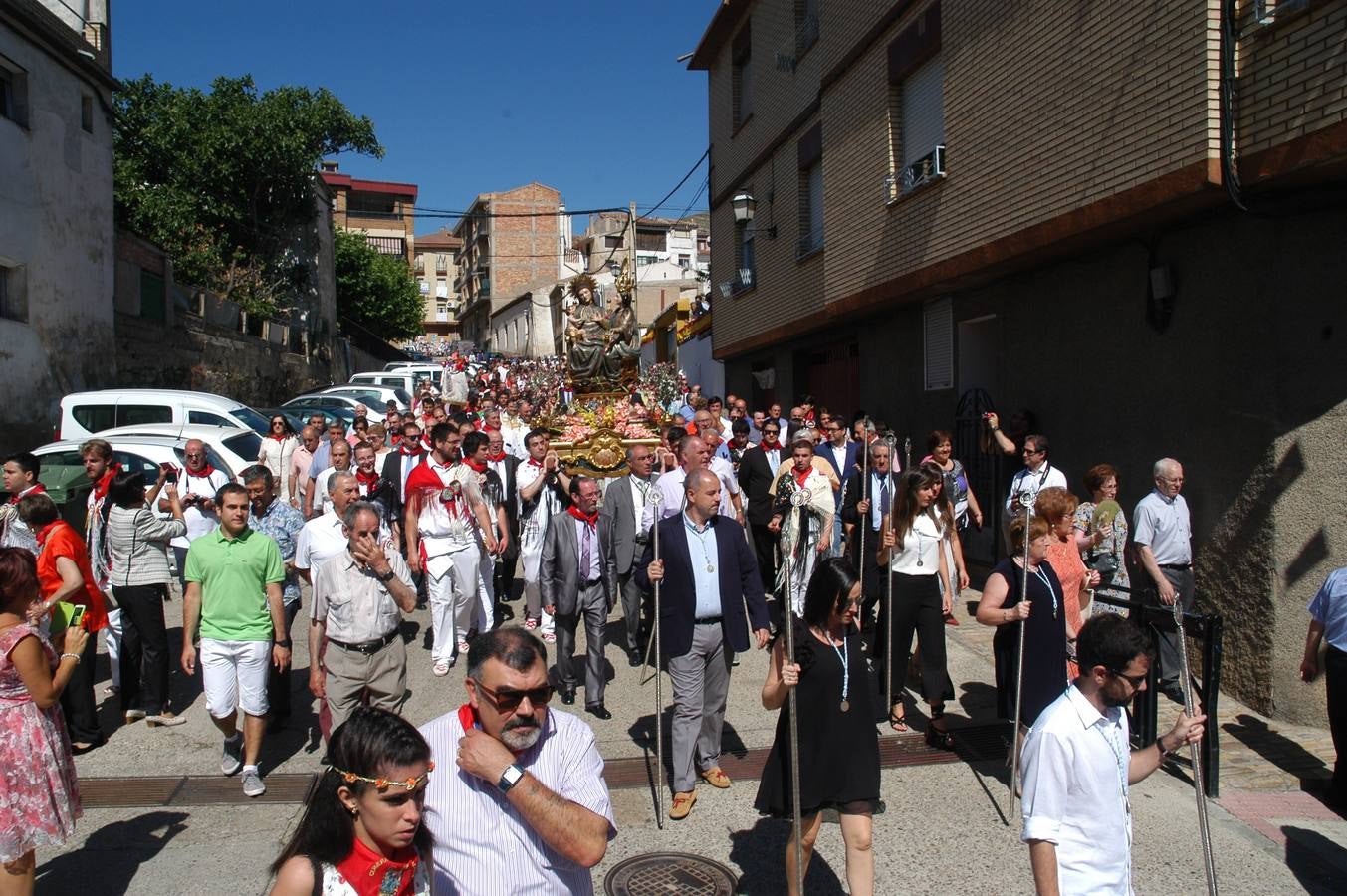 Cervera honra a Santa Ana