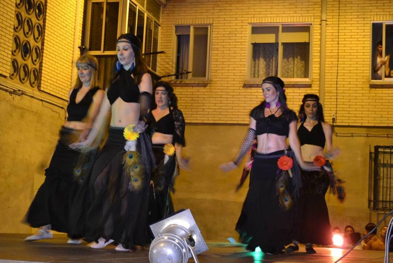 Nájera ofrece un espectáculo de danza oriental en los barrios altos