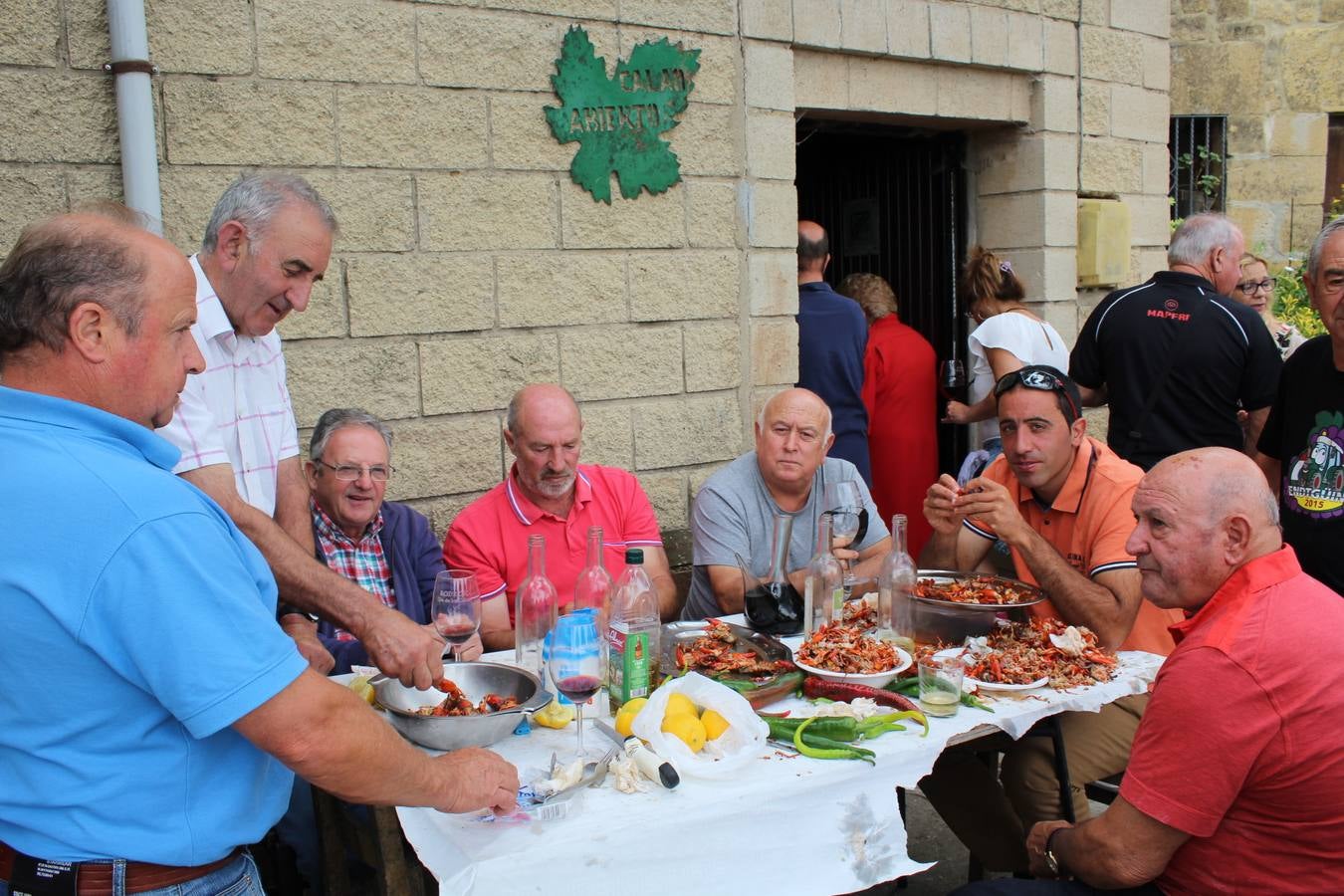 Rodezno enseña sus calaos