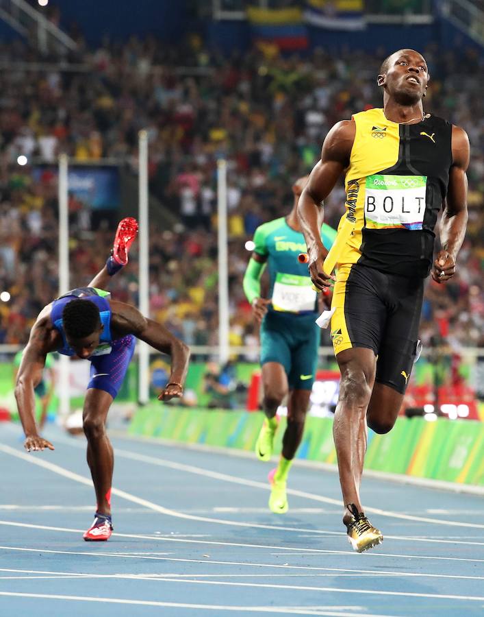 Bolt consuma el triple-triple en el relevo y gana su noveno oro