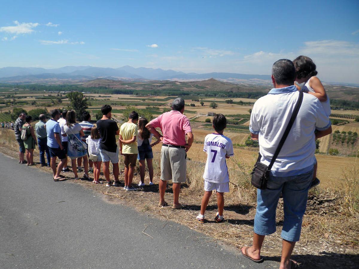 Tricio celebra su tradicional carrera de burros