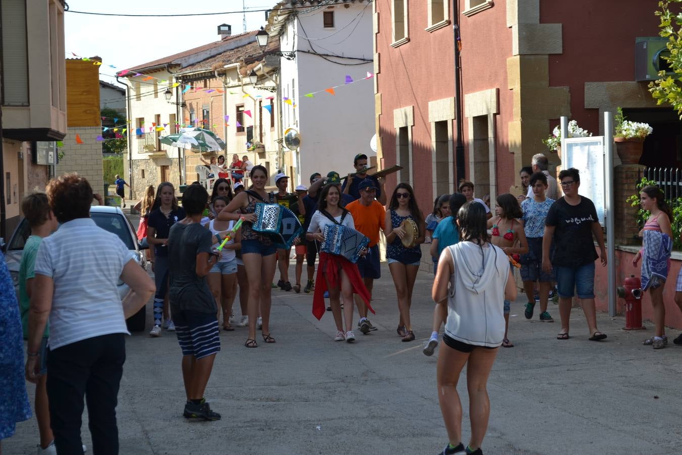 Traineras de secano en San Torcuato