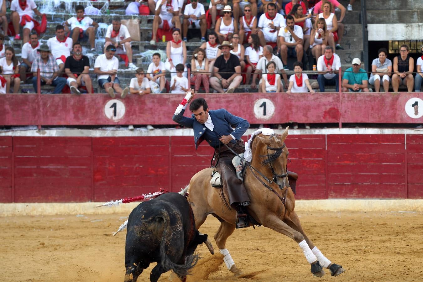 Tarde de rejones en Calahorra