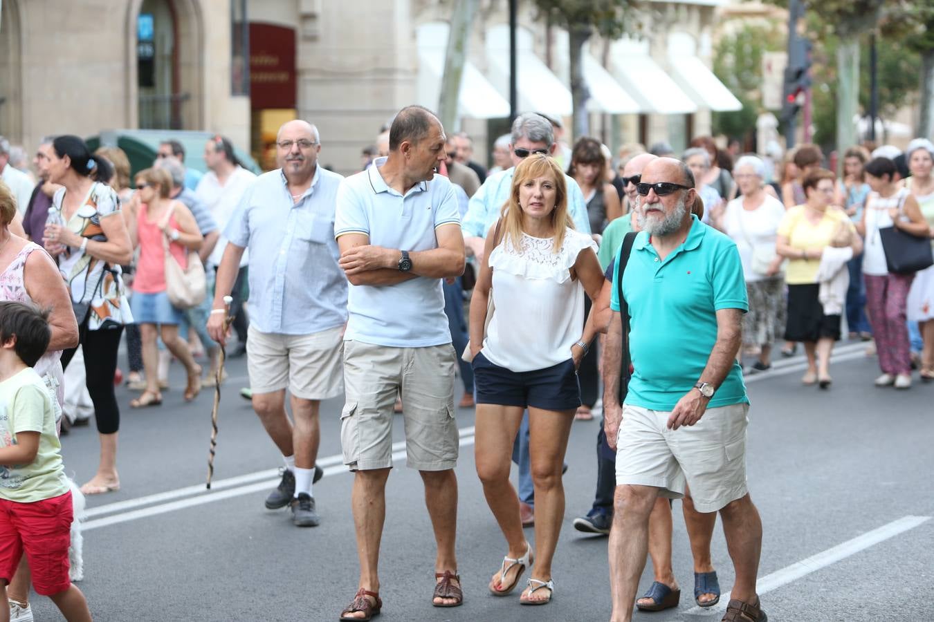 Manifestación para exigir el mantenimiento de la gratuidad en el parking del San Pedro