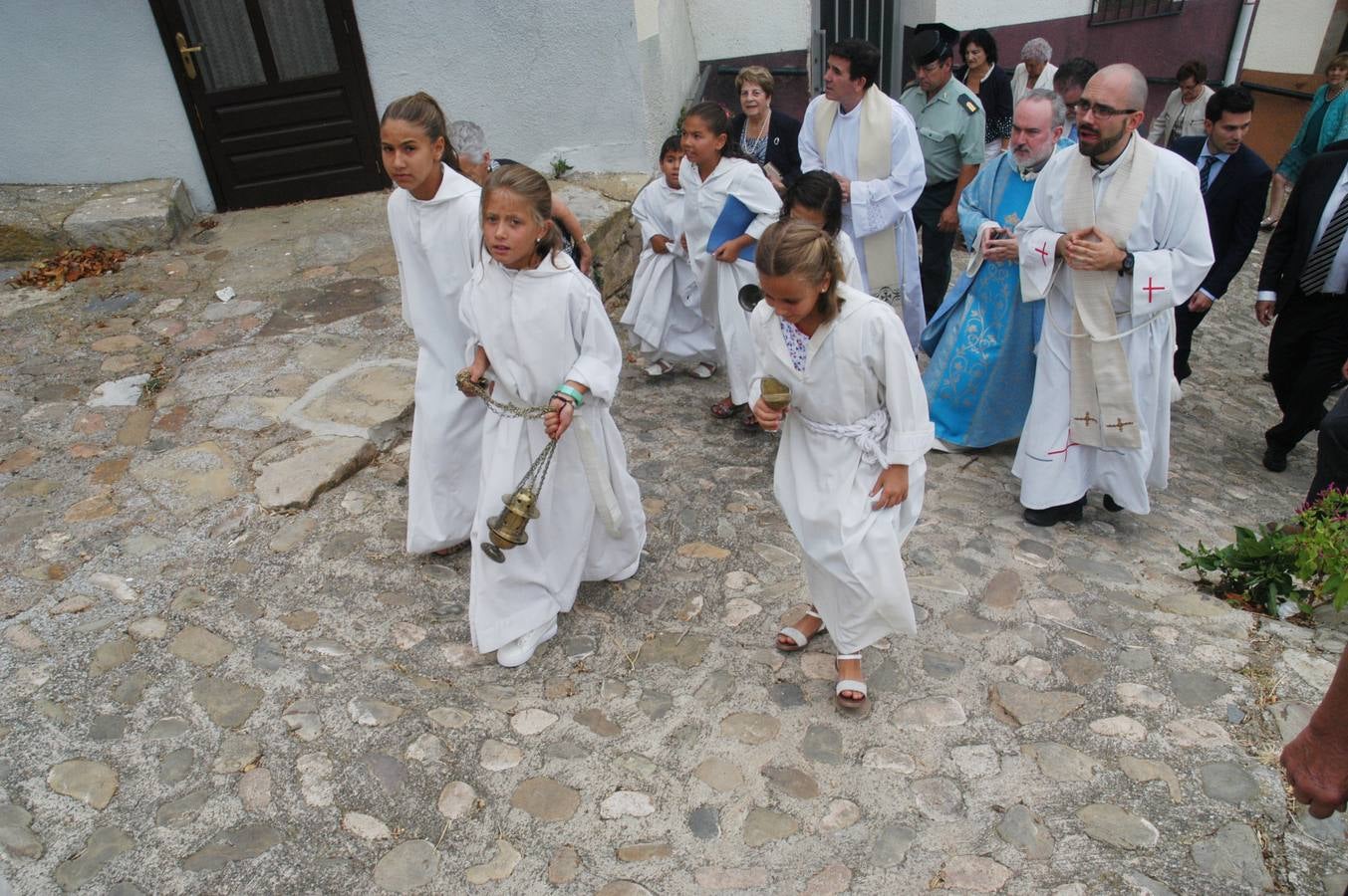 Grávalos celebra su día grande con la procesión de la Virgen de la Antigua