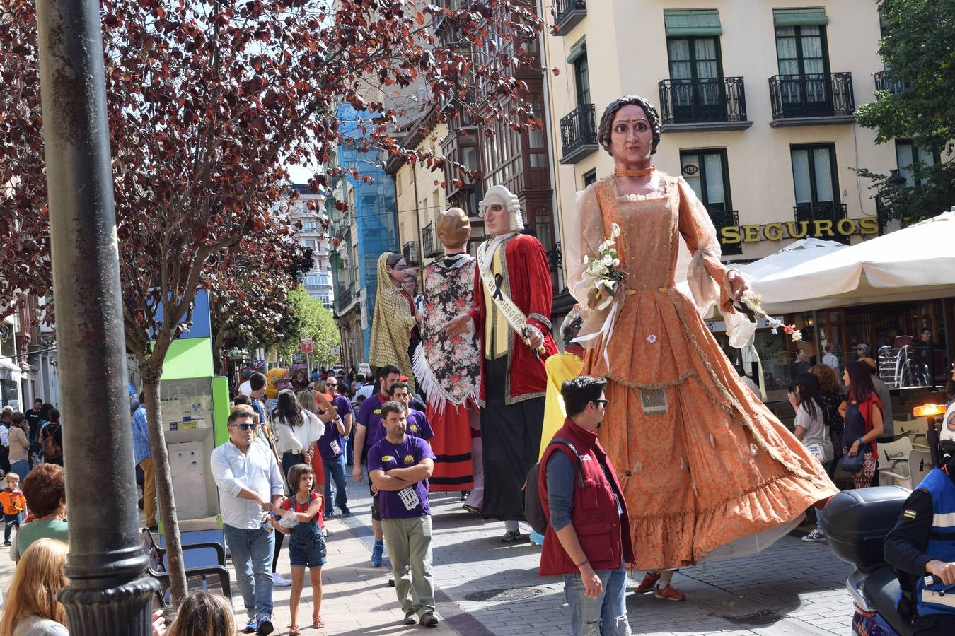 Ambiente festivo hasta el final