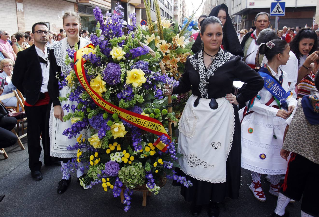 Misa solemne en Valvanera