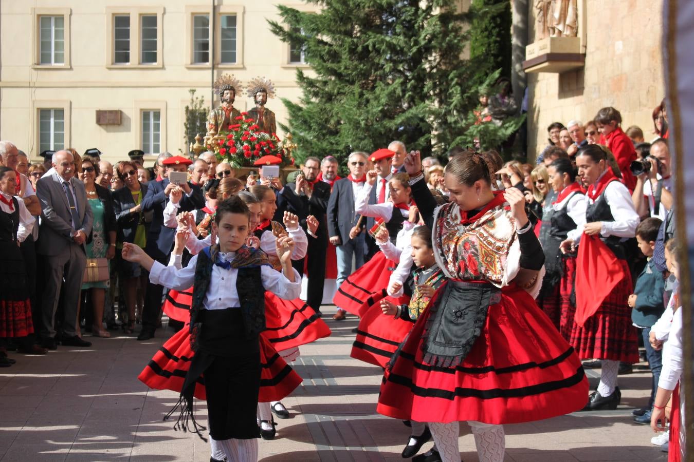 El &#039;robo de los santos&#039; en Arnedo