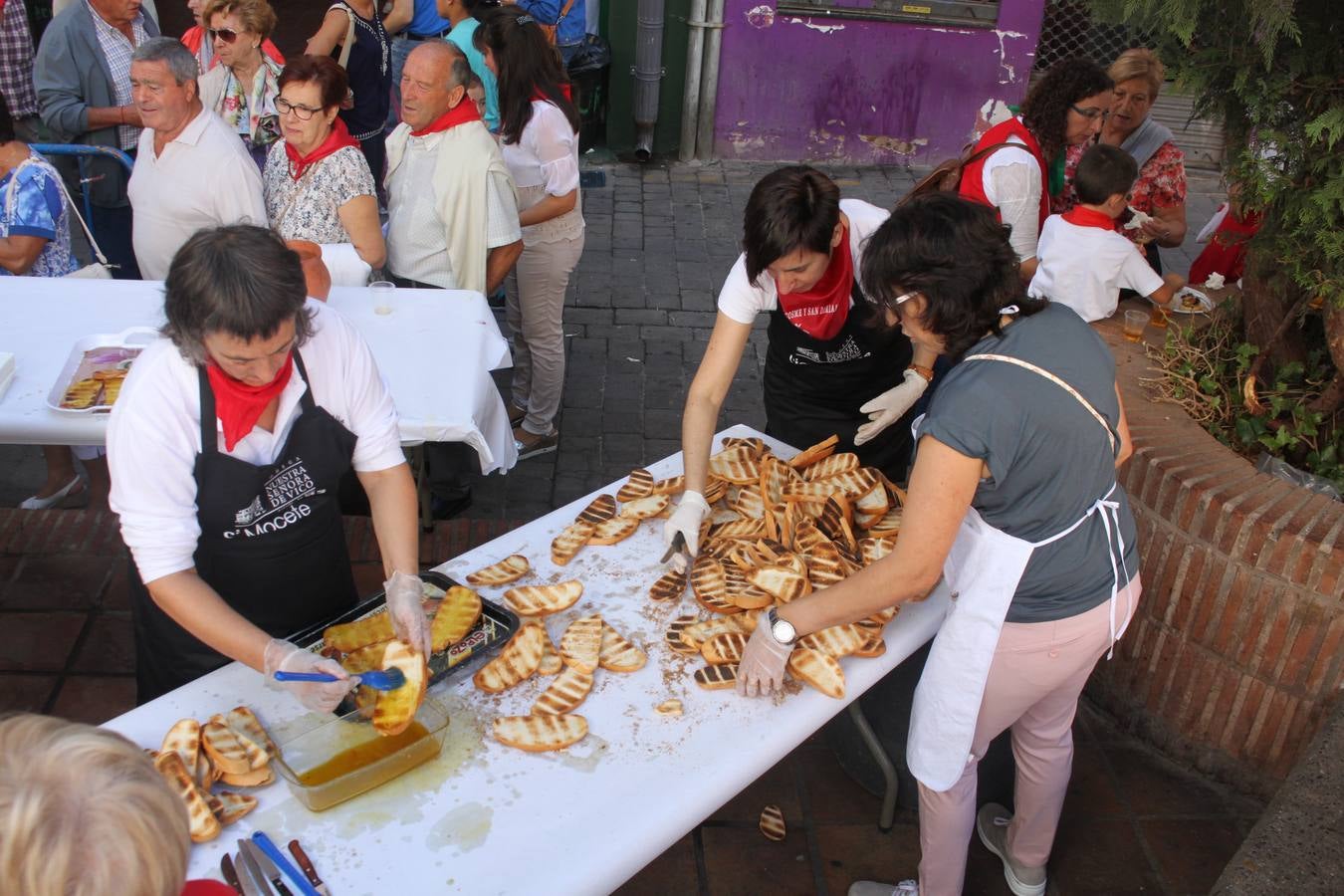 Arnedo se lanza a la calle en el tercer día de fiestas