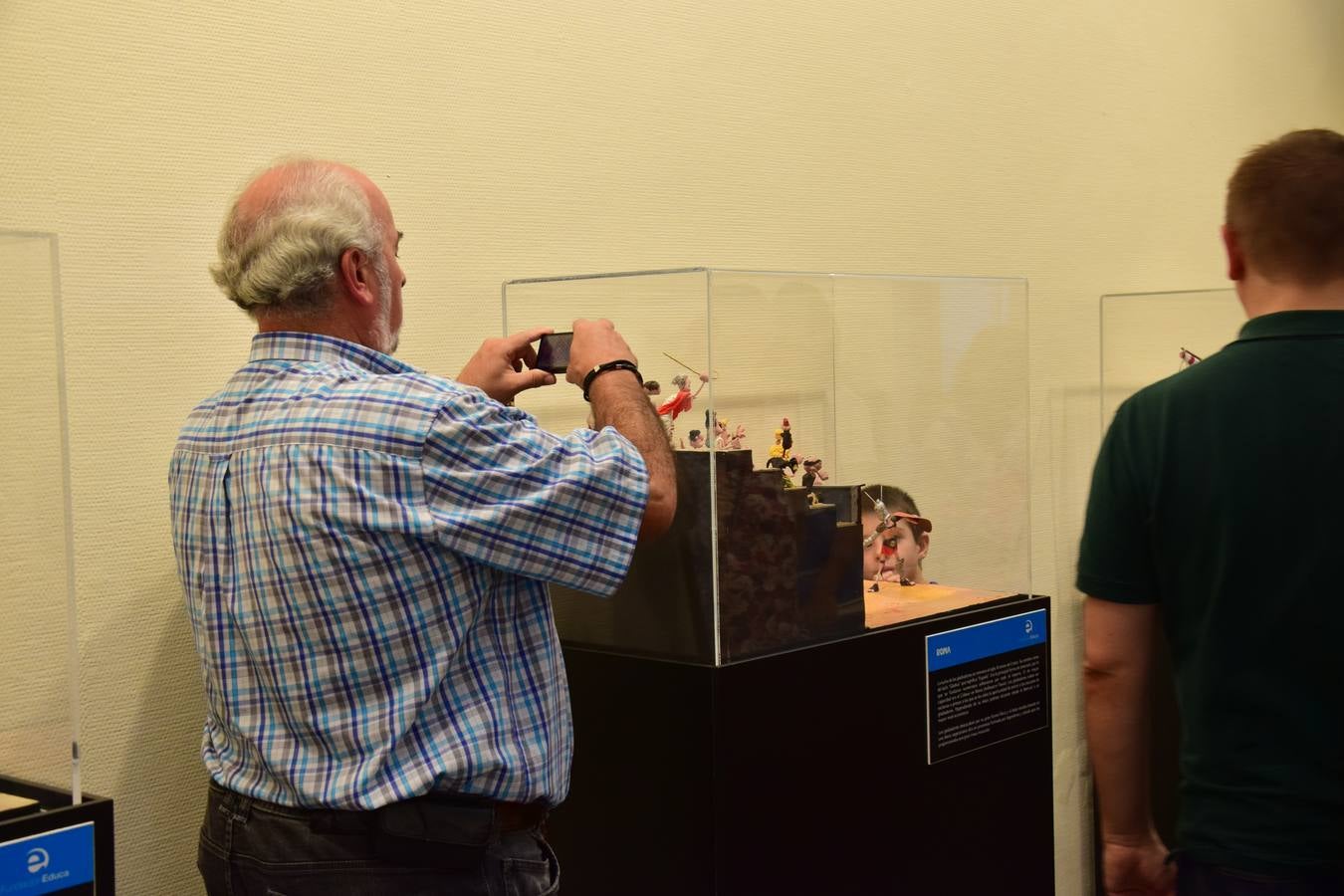 Exposición &#039;PlastiHistoria de la Humanidad&#039;