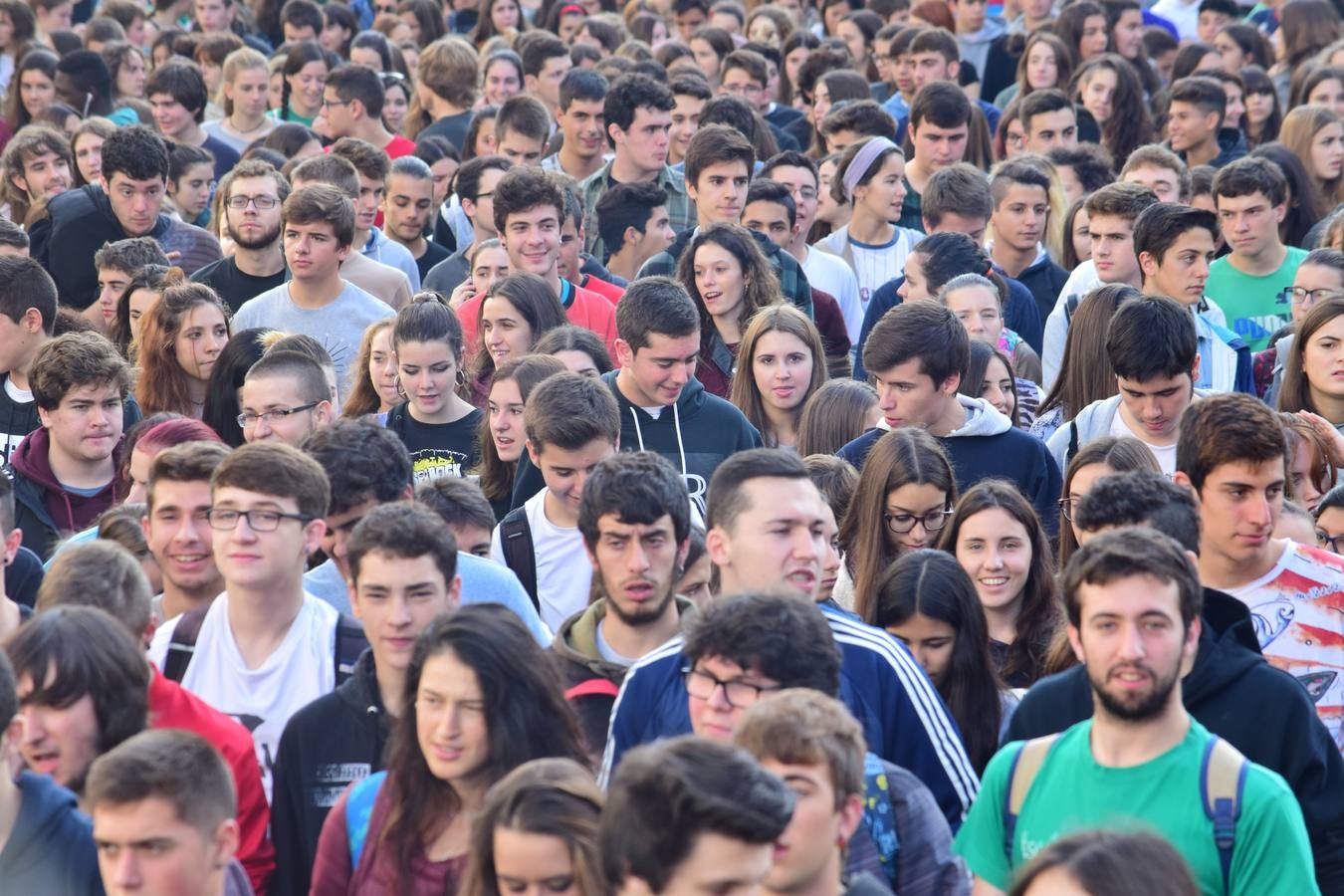 Manifestación de estudiantes en Logroño contra las reválidas y la LOMCE