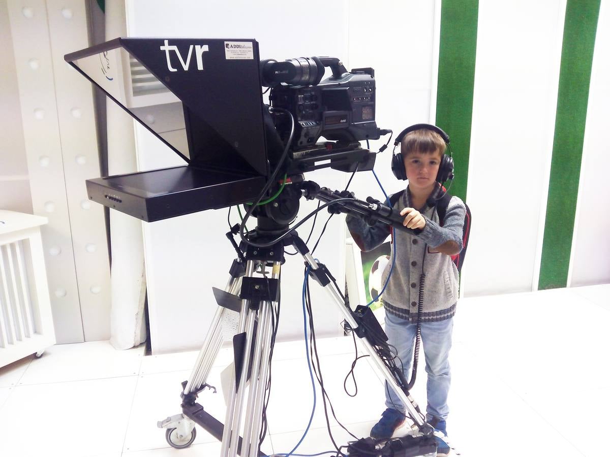 Arrancan las visitas a la multimedia de Diario LA RIOJA con el Colegio de Medrano