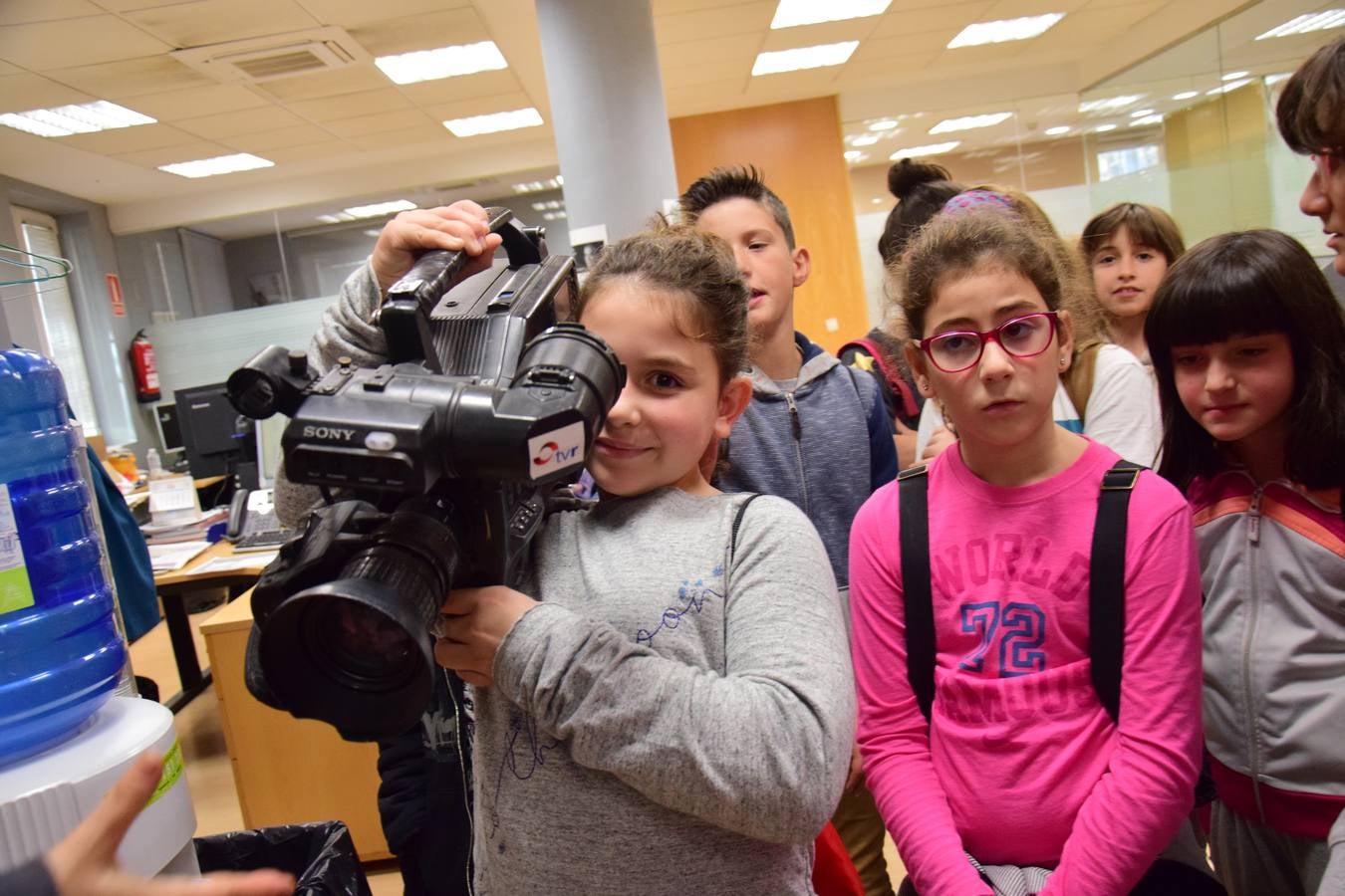 Arrancan las visitas a la multimedia de Diario LA RIOJA con el Colegio de Medrano