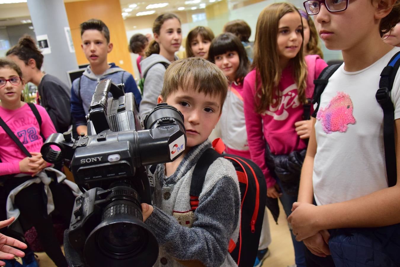 Arrancan las visitas a la multimedia de Diario LA RIOJA con el Colegio de Medrano