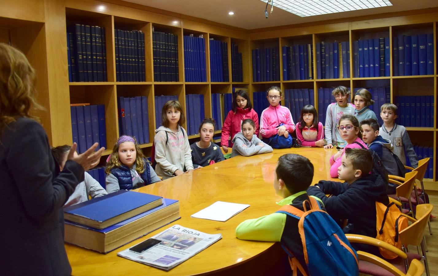 Arrancan las visitas a la multimedia de Diario LA RIOJA con el Colegio de Medrano