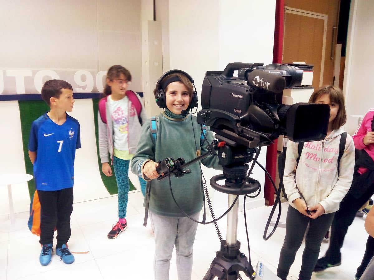 Arrancan las visitas a la multimedia de Diario LA RIOJA con el Colegio de Medrano