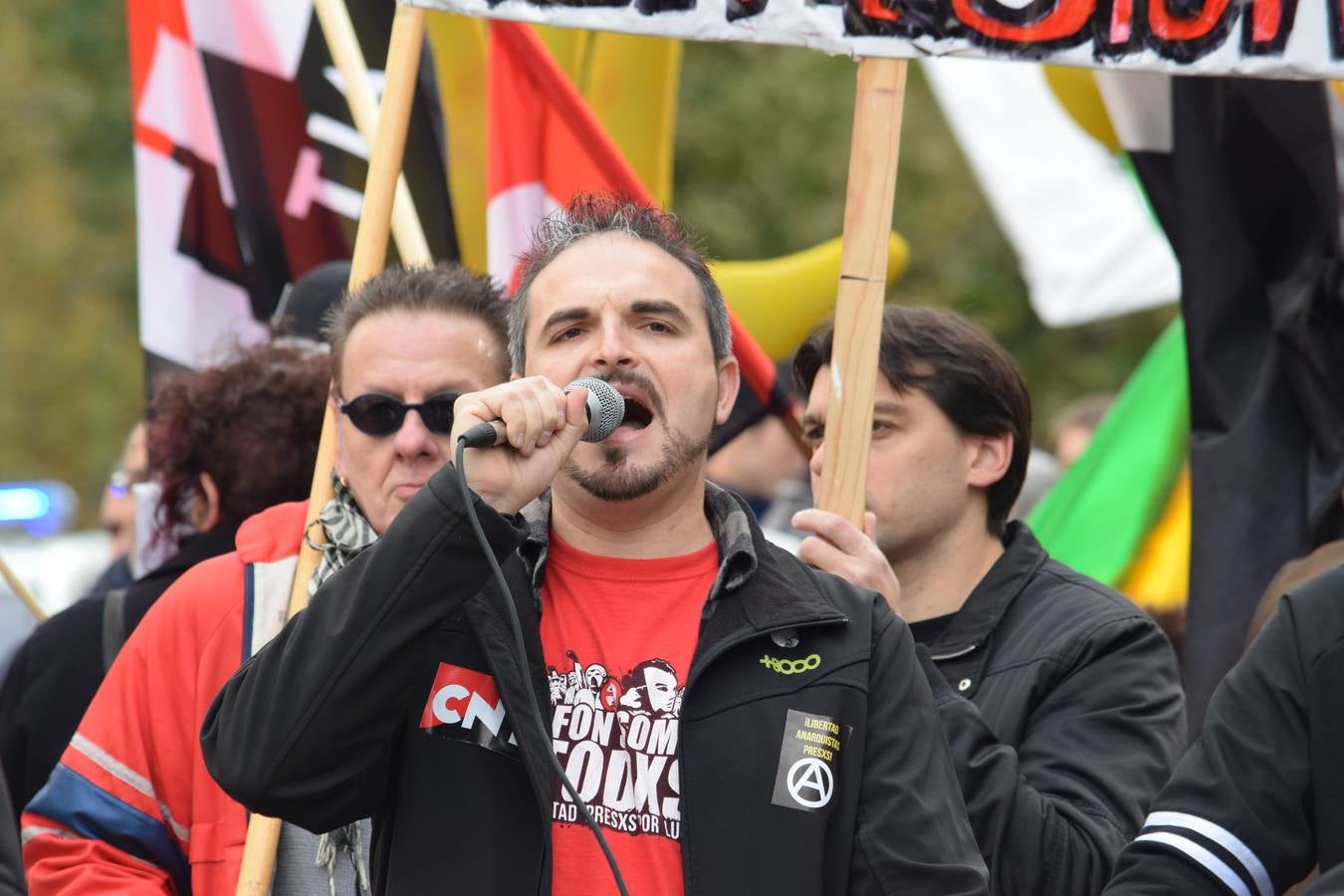 Unas 300 personas se manifiestan por el fin del proceso de los detenidos en el 14N