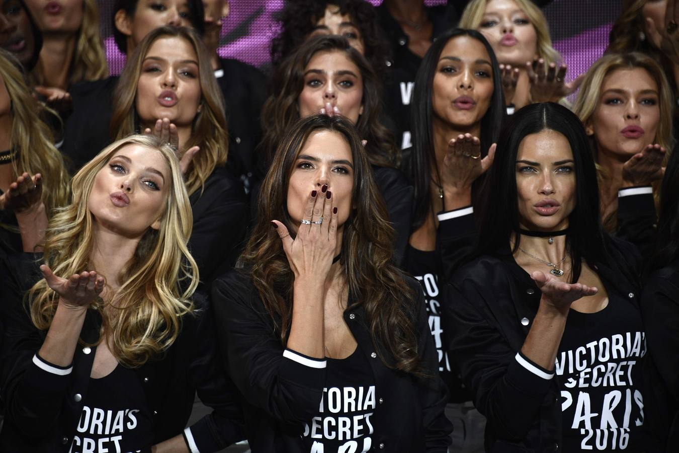 Los ángeles de Victoria&#039;s Secret 2016 calientan motores
