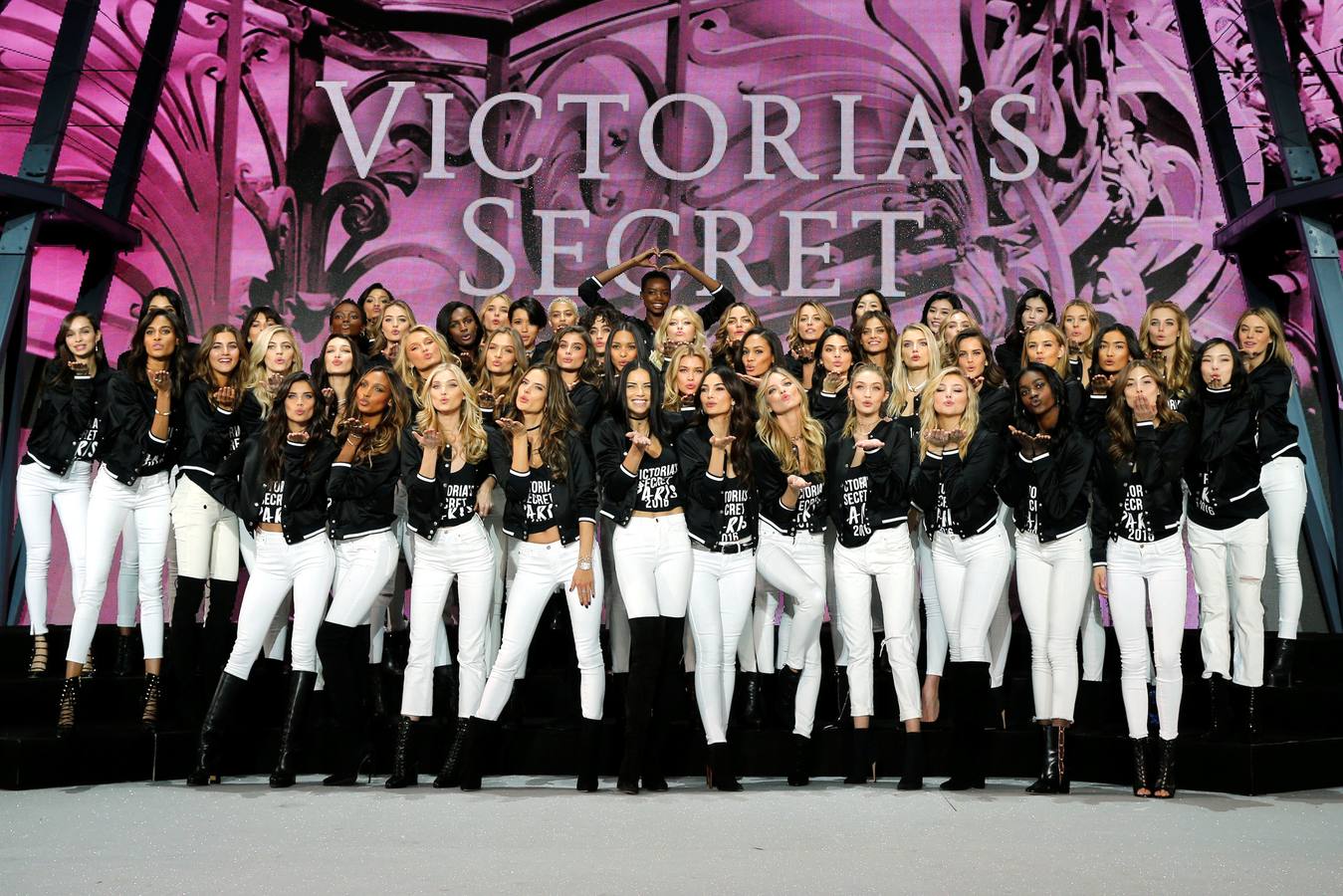 Los ángeles de Victoria&#039;s Secret 2016 calientan motores