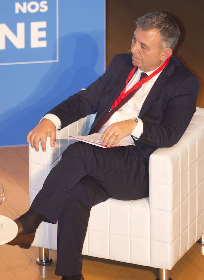 Futuro en Español hace parada en Valencia (II)