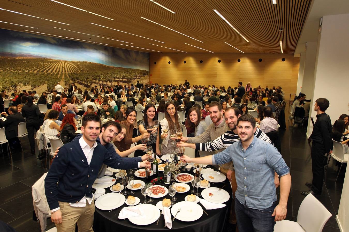 Multitudinaria comida navideña de la UNIR