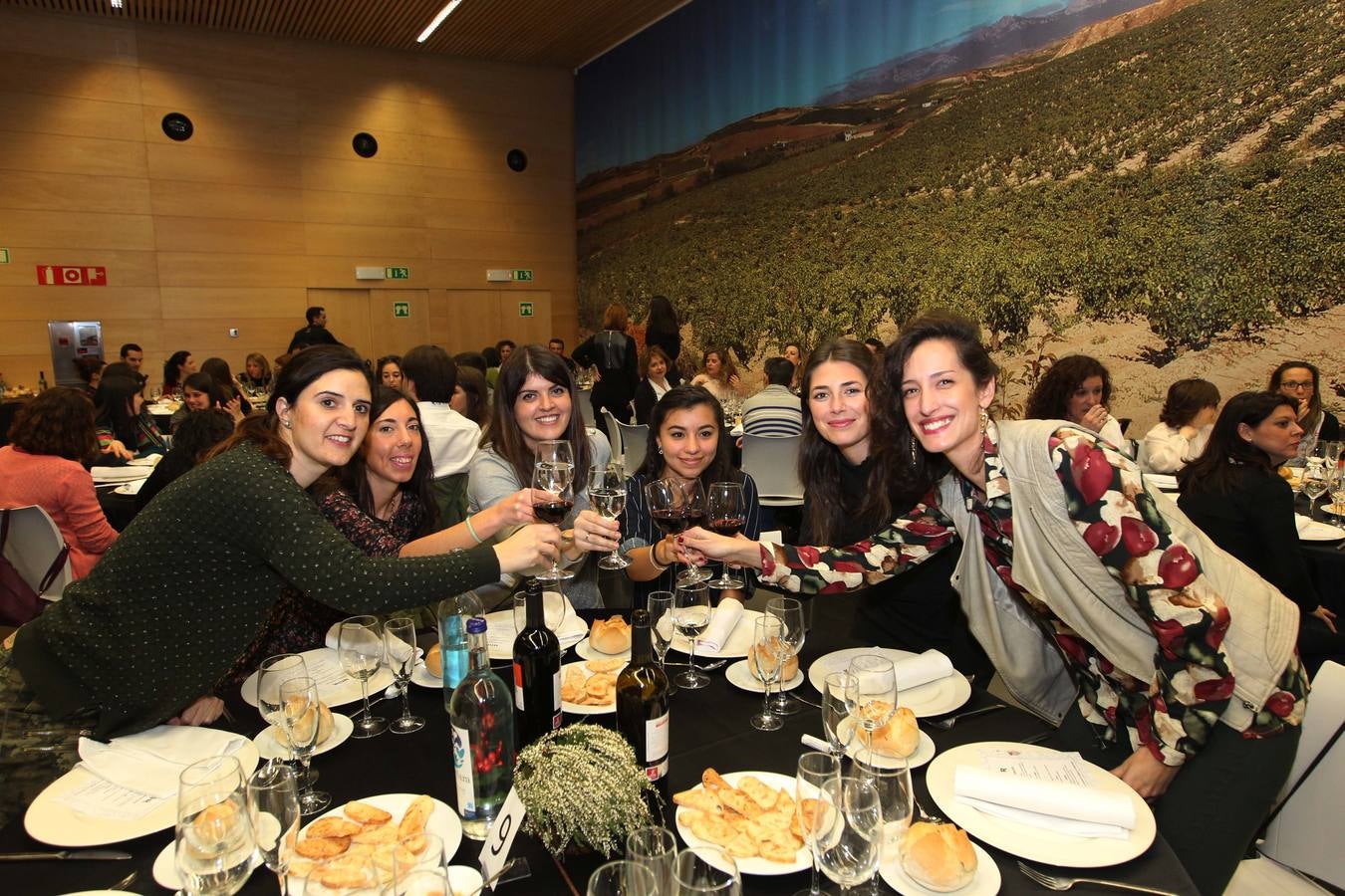 Multitudinaria comida navideña de la UNIR