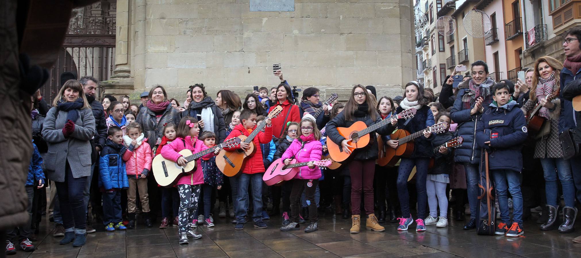 Serenata para un voluntario