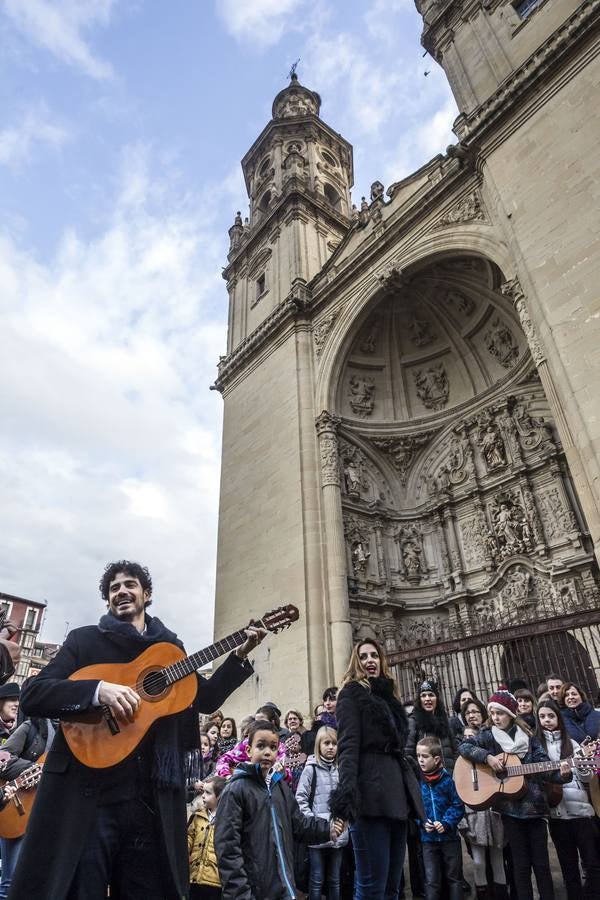 Serenata para un voluntario