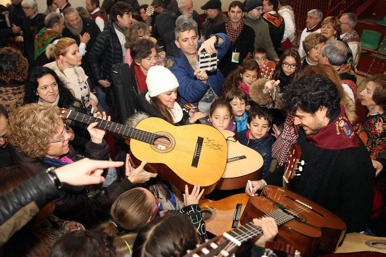 Serenata para un voluntario