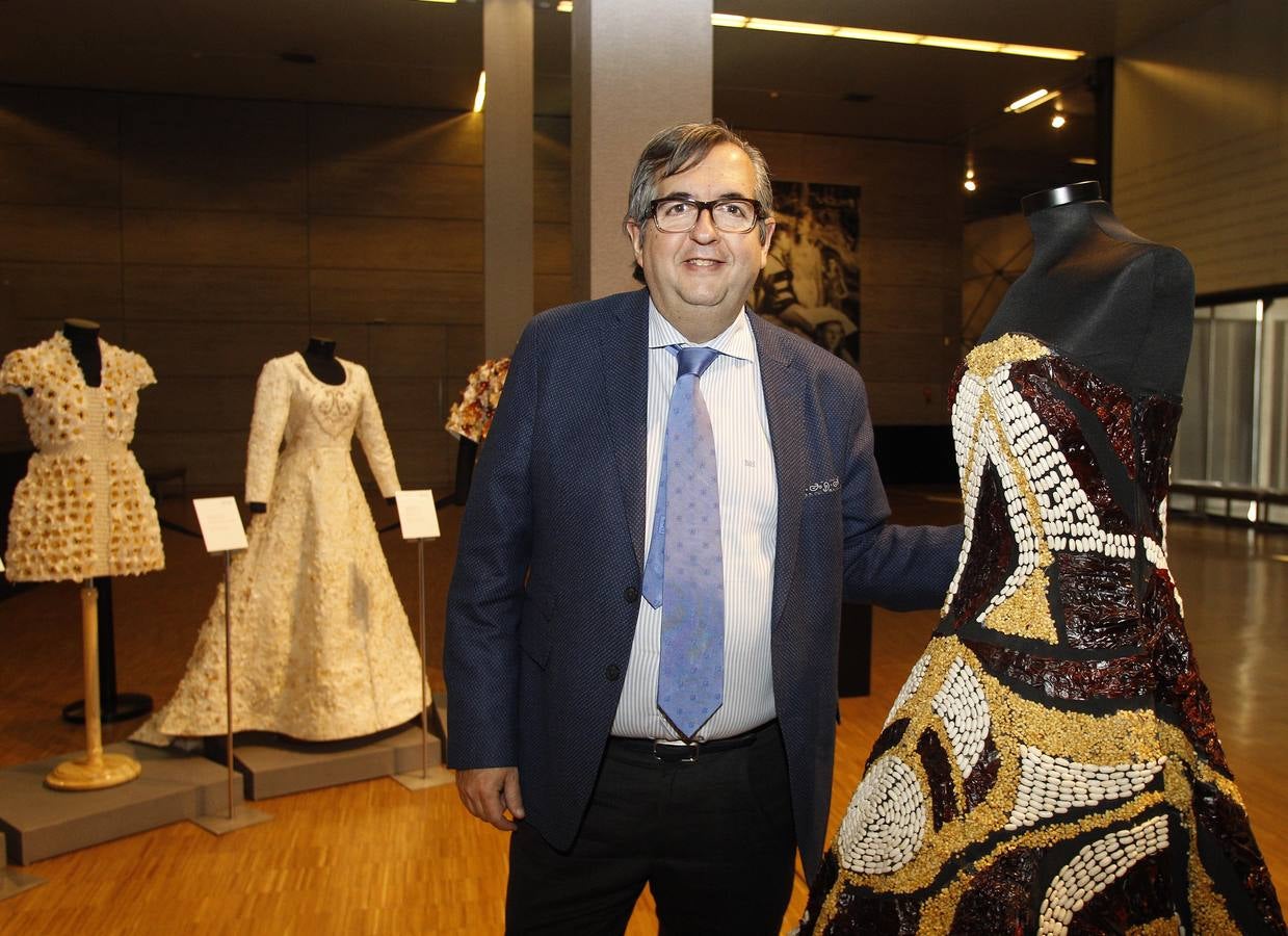 Calahorra muestra en Fitur la exposición &#039;Verduras de moda. Diseños de la Pasarela Ciudad de la Verdura&#039;