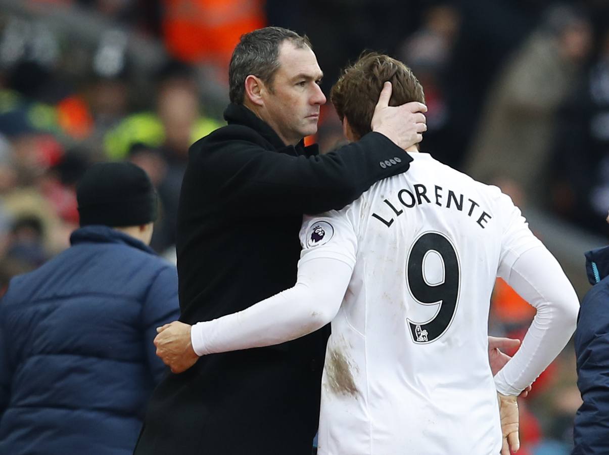 Fernando Llorente toma Anfield