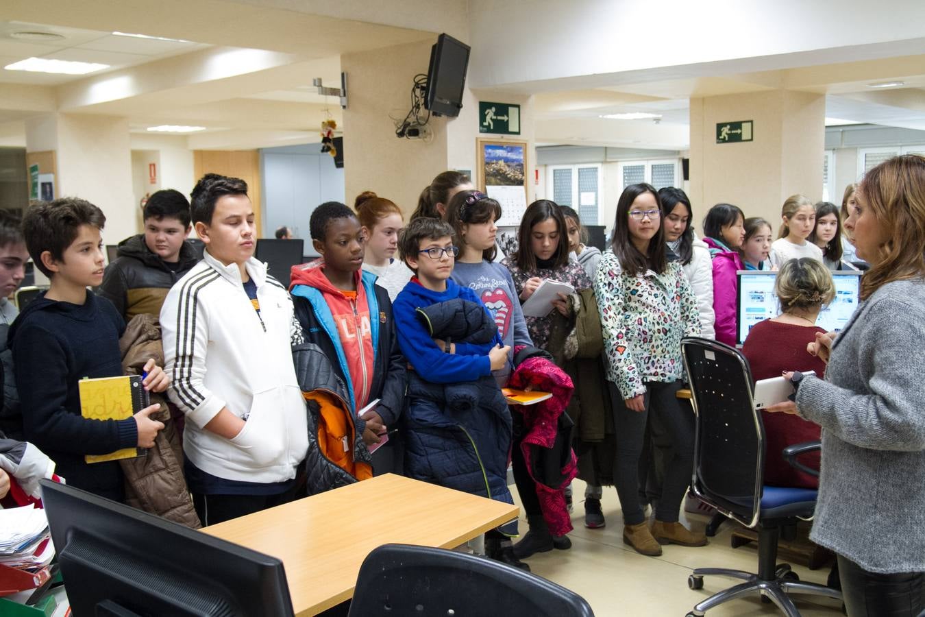 Los alumnos de 6º A del CEIP Las Gaunas visitan la multimedia de Diario LA RIOJA