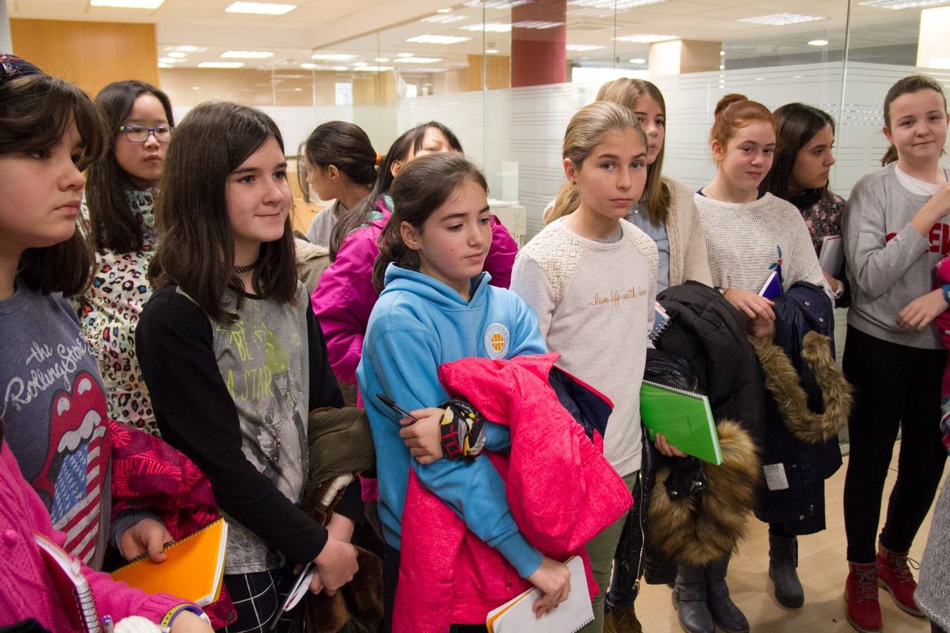 Los alumnos de 6º A del CEIP Las Gaunas visitan la multimedia de Diario LA RIOJA