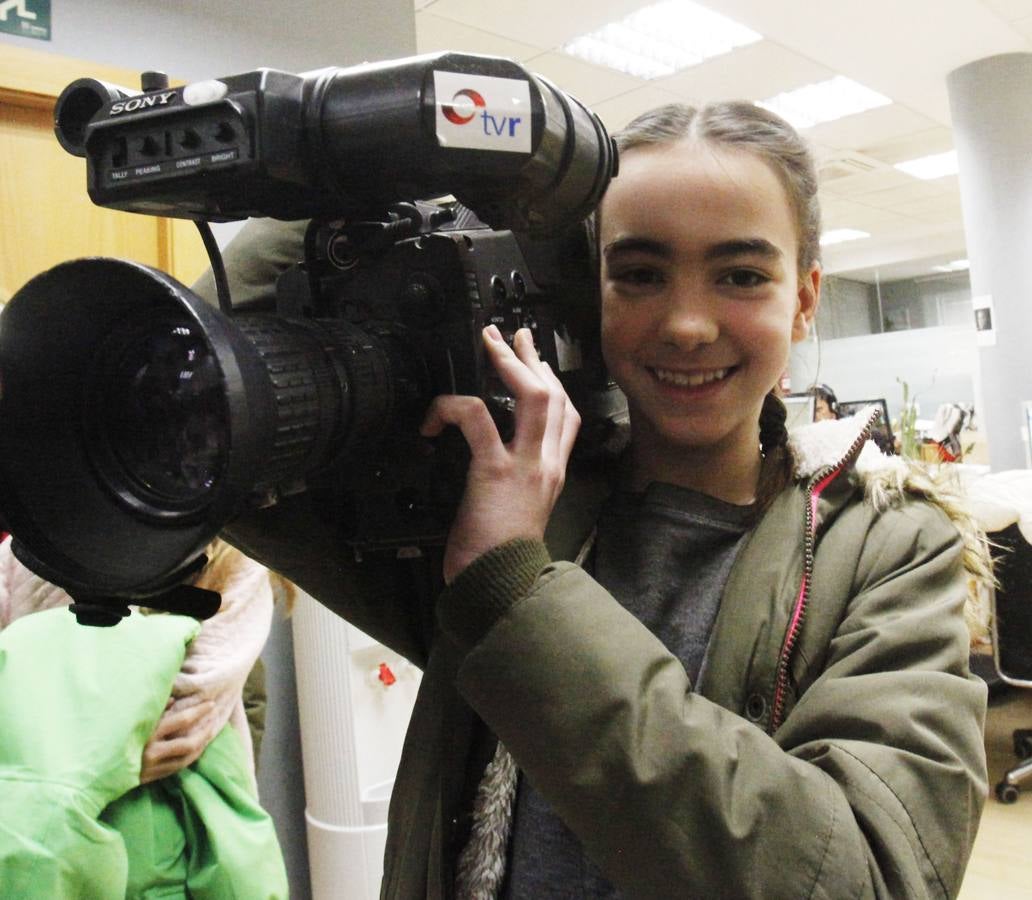 Los alumnos de 6º B del Ceip Las Gaunas de Logroño visitan la multimedia de Diario LA RIOJA