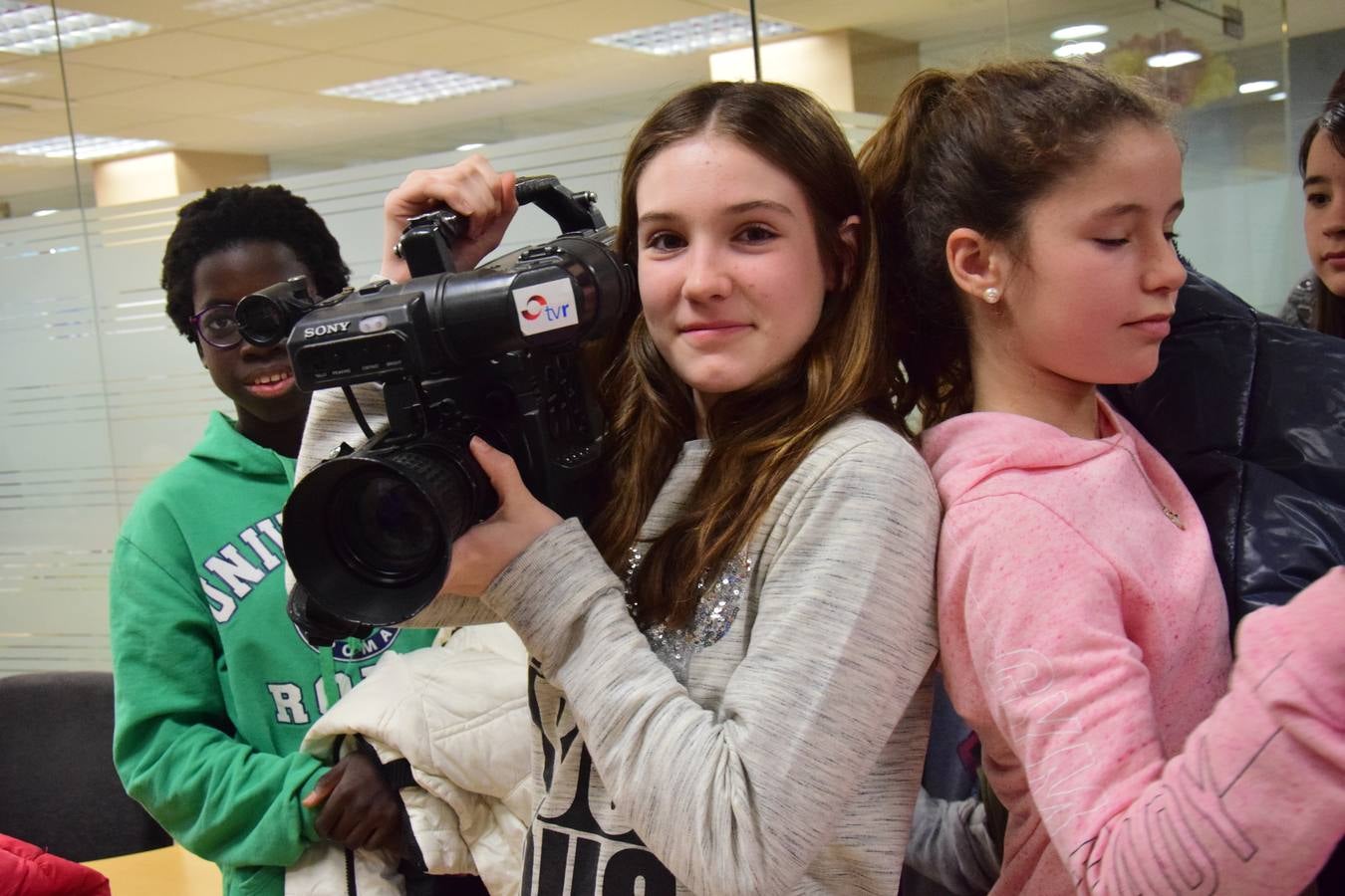 Los alumnos de 6º C del CEIP Las Gaunas visitan la multimedia de Diario LA RIOJA