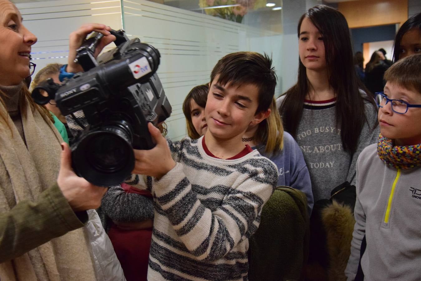 Los alumnos de 6º C del CEIP Las Gaunas visitan la multimedia de Diario LA RIOJA