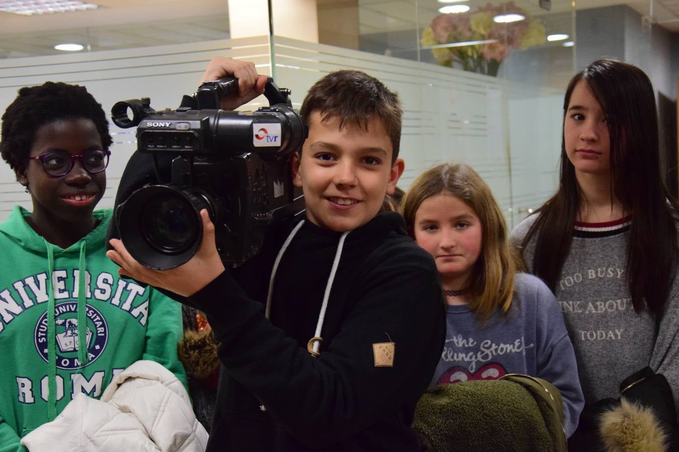 Los alumnos de 6º C del CEIP Las Gaunas visitan la multimedia de Diario LA RIOJA