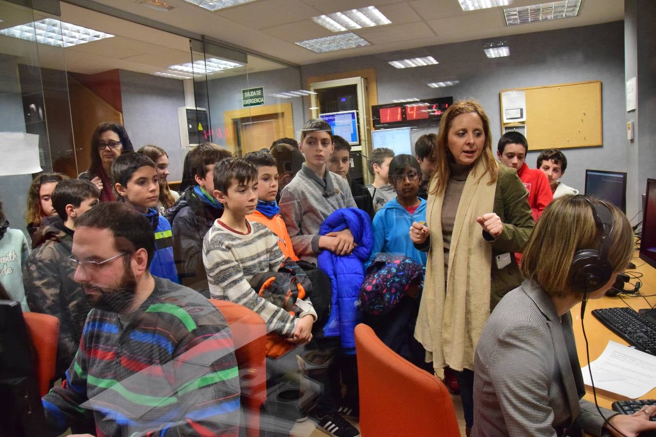 Los alumnos de 6º C del CEIP Las Gaunas visitan la multimedia de Diario LA RIOJA